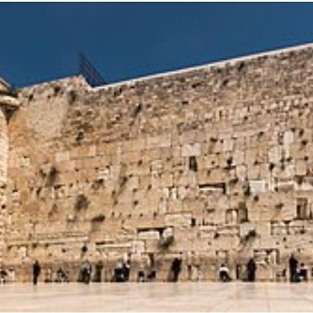 Stunning Apartment Located In The Heart Of The City Center, Close To A Synagogue, Train Station, Mahane Yehuda Market, Etc. Jerusalém Exterior foto
