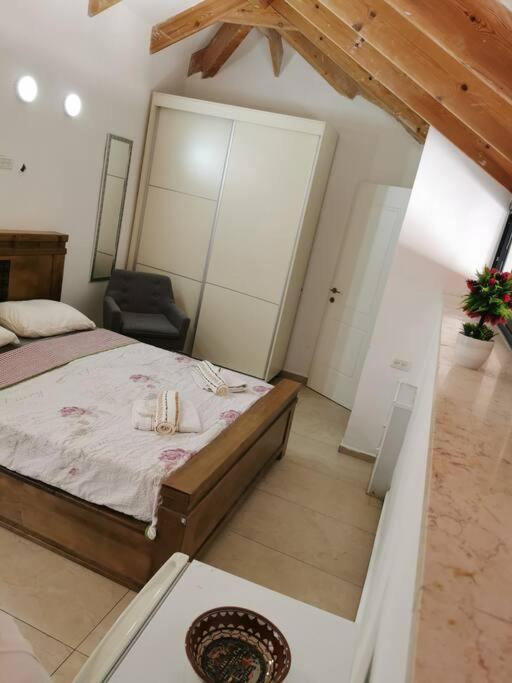 Stunning Apartment Located In The Heart Of The City Center, Close To A Synagogue, Train Station, Mahane Yehuda Market, Etc. Jerusalém Exterior foto